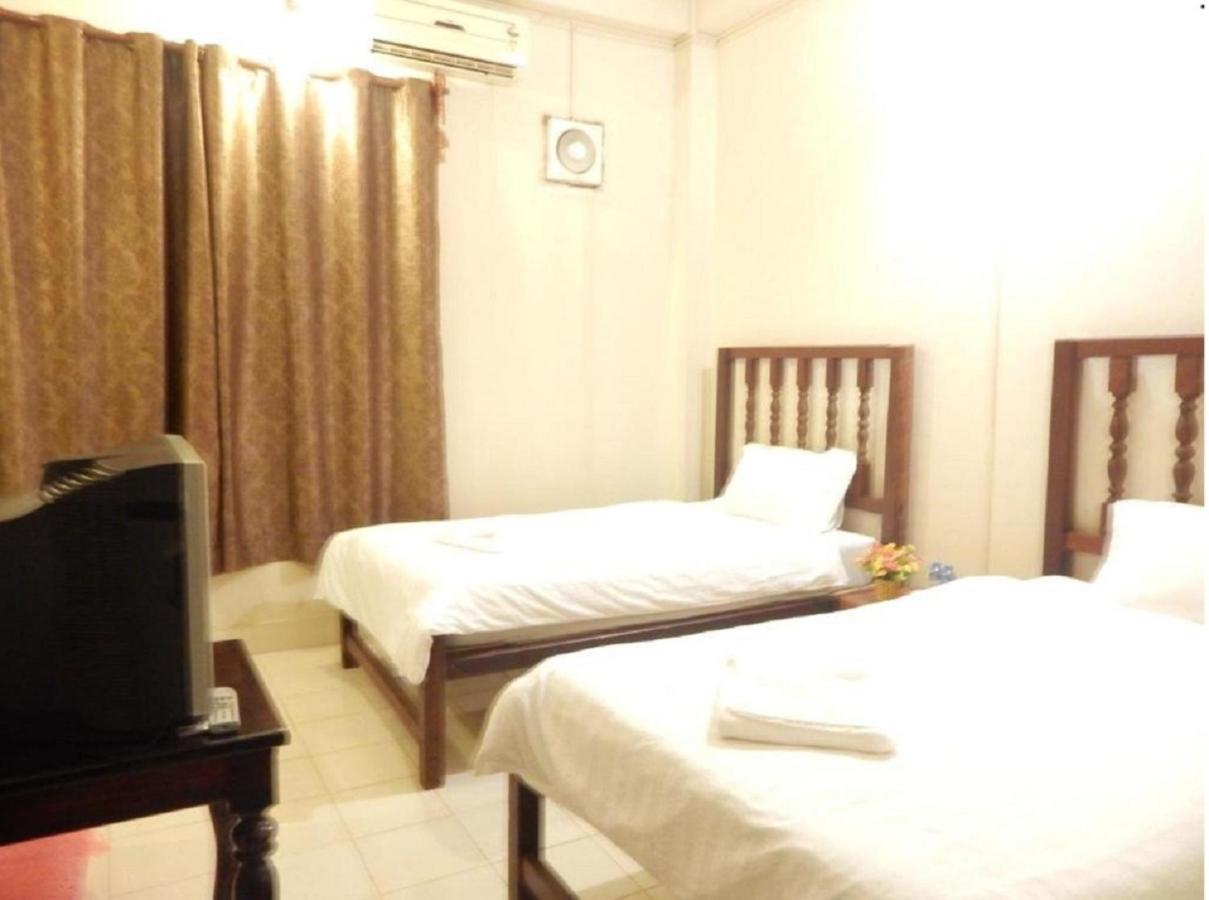 Vang Vieng Camellia Hotel Zewnętrze zdjęcie